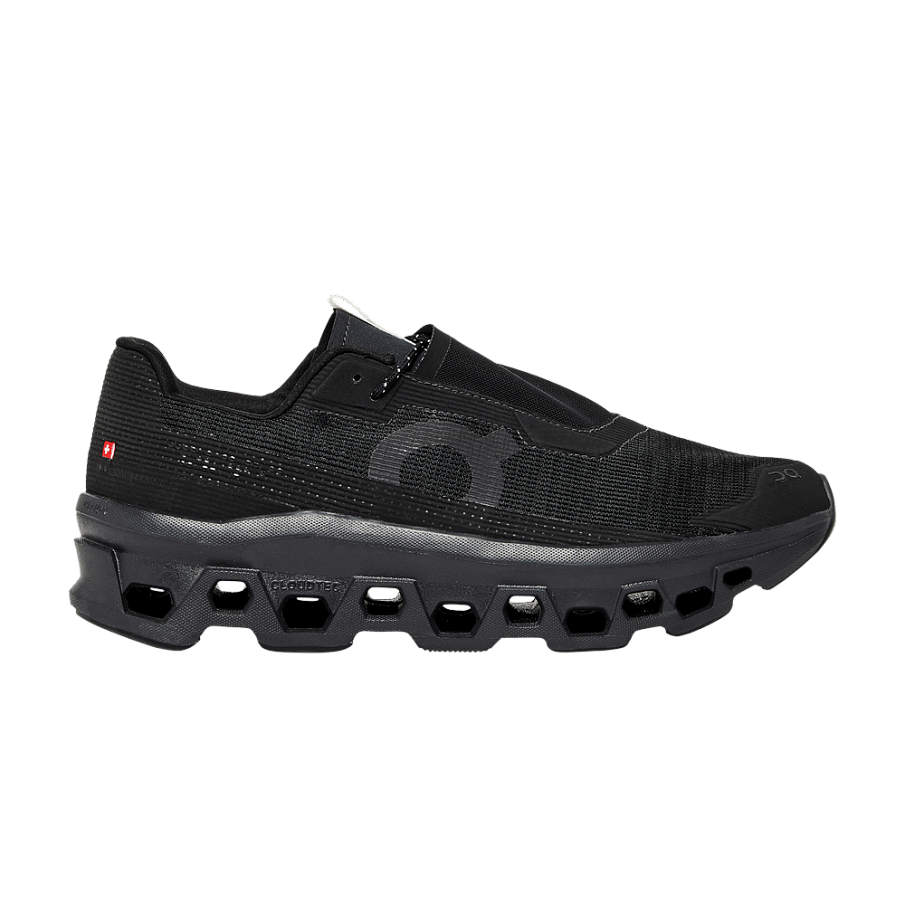 Фото № 1 с приближением к товару «‎Cloudmonster Sensa All Black»