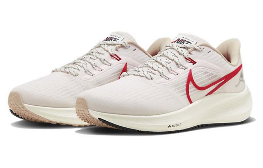 Фото № 3 с приближением к товару «‎ Nike Air Zoom Pegasus 39 Running shoes»