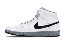 Фото № 3 с приближением к товару «‎Jordan 1 Mid White Cement»