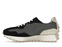 Фото № 3 с приближением к товару «‎New Balance 327»