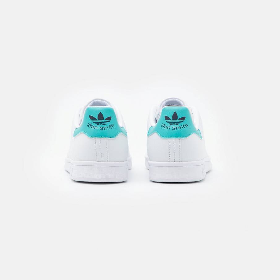Фото № 3 с приближением к товару «‎Adidas Stan Smith »