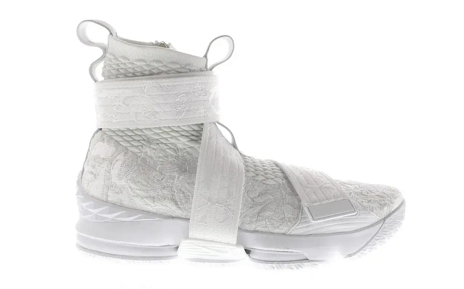 Фото № 1 с приближением к товару «‎Nike LeBron 15 Lifestyle KITH City of Angels»