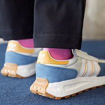 Фото № 3 с приближением к товару «‎Adidas Retropy E5 »