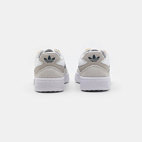Фото № 3 с приближением к товару «‎Adidas Courtic »
