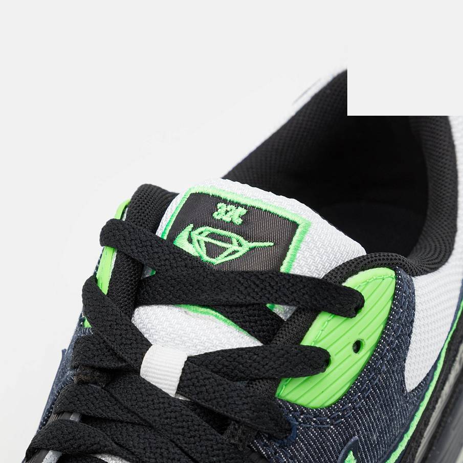 Фото № 5 с приближением к товару «‎Nike Air Max 90 SE »