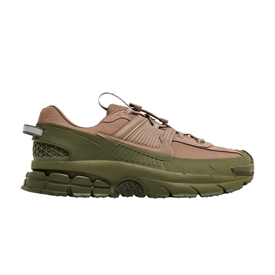 Фото № 1 с приближением к товару «‎Nike Zoom Vomero Roam Mink Brown Medium Olive (FV2295-201)»