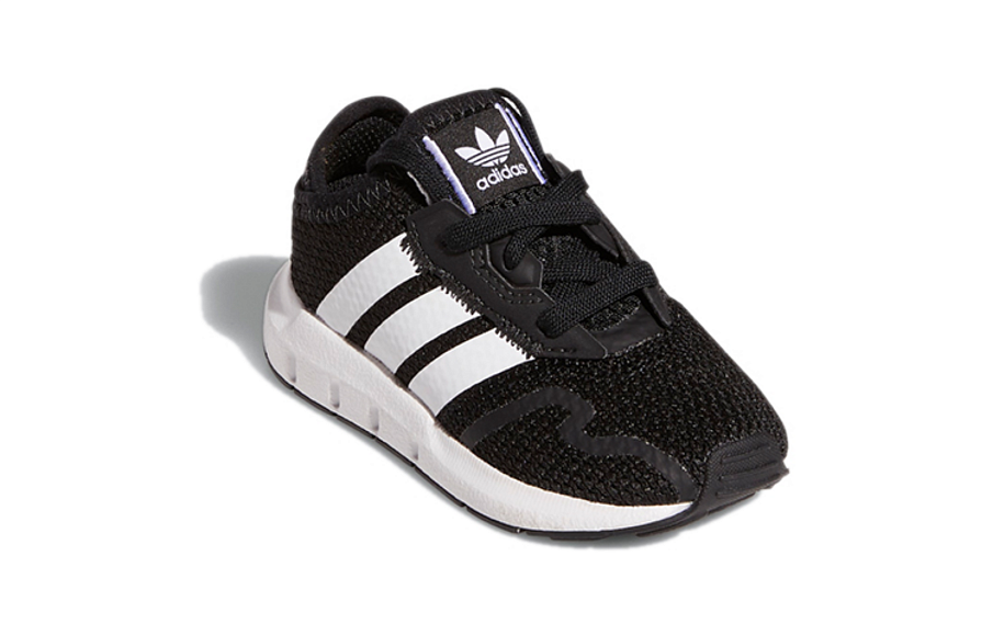 Фото № 3 с приближением к товару «‎adidas originals Swift Run X (TD) Black»