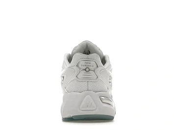 New Balance 725 - 4