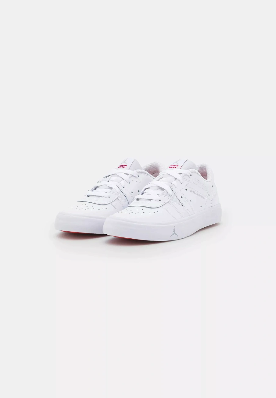 Фото № 3 с приближением к товару «‎WMNS JORDAN SERIES ES»