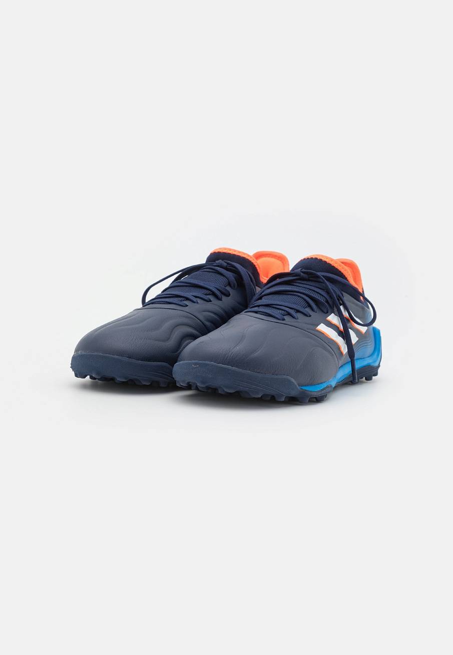 Фото № 2 с приближением к товару «‎Adidas Korki Turfy»
