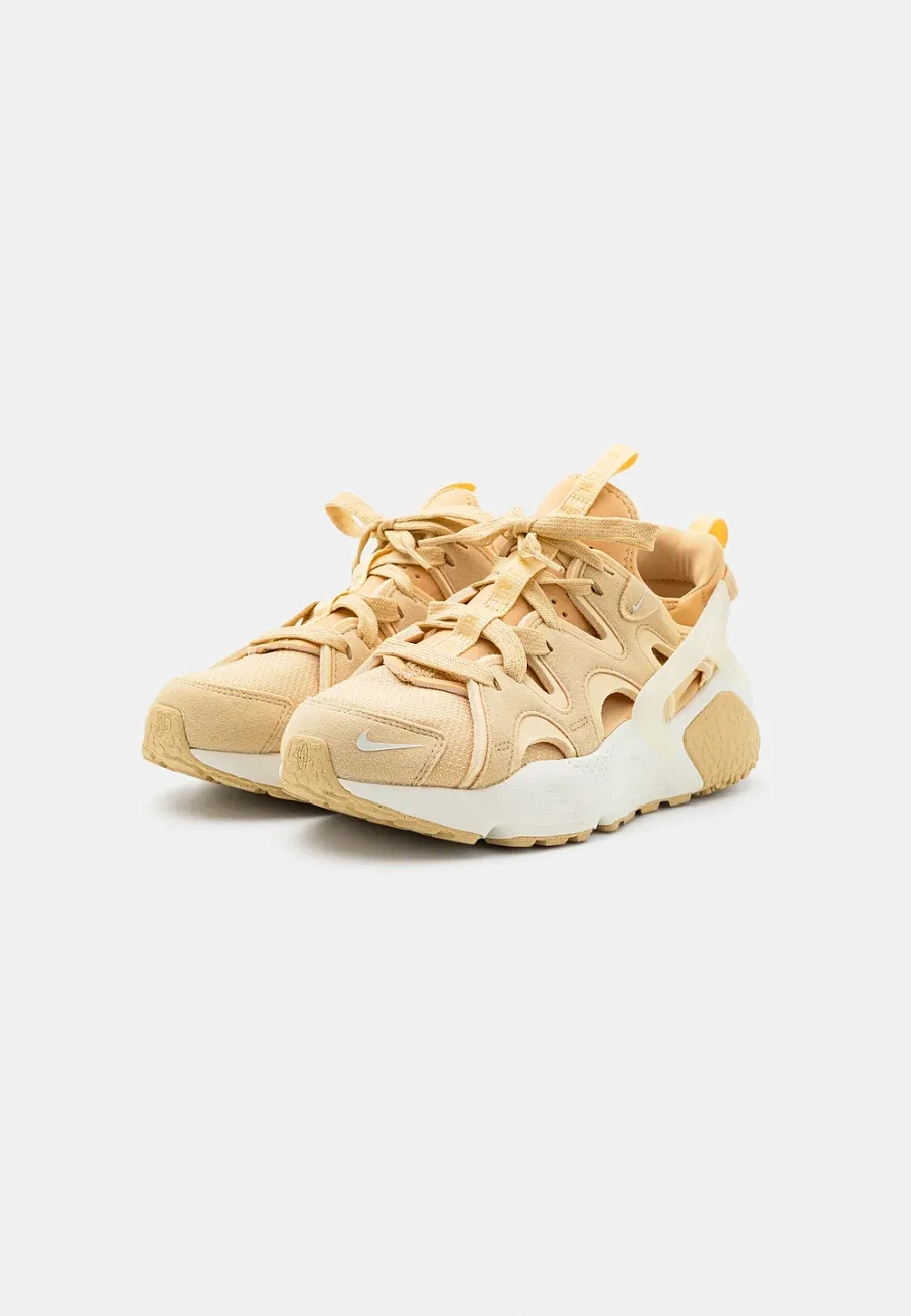 Фото № 4 с приближением к товару «‎AIR HUARACHE»