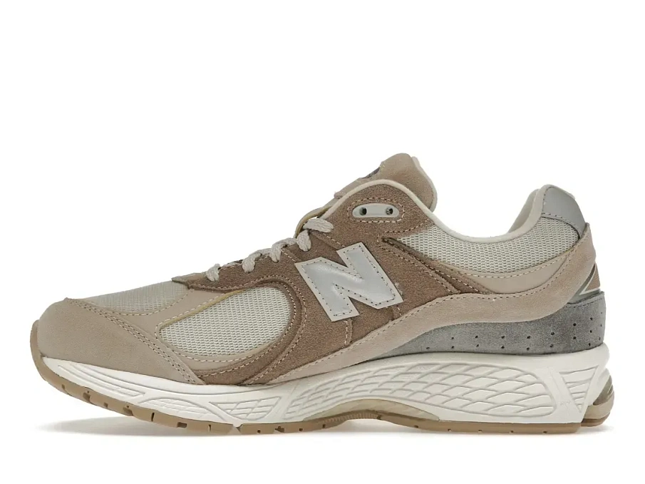 Фото № 3 с приближением к товару «‎New Balance 2002R»