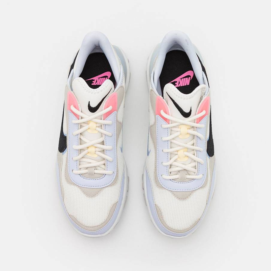Фото № 5 с приближением к товару «‎Nike React R3vision »