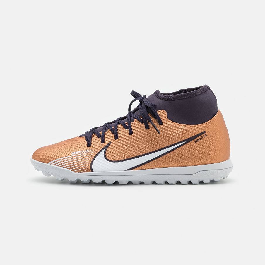 Фото № 1 с приближением к товару «‎Nike Mercurial Club TF»