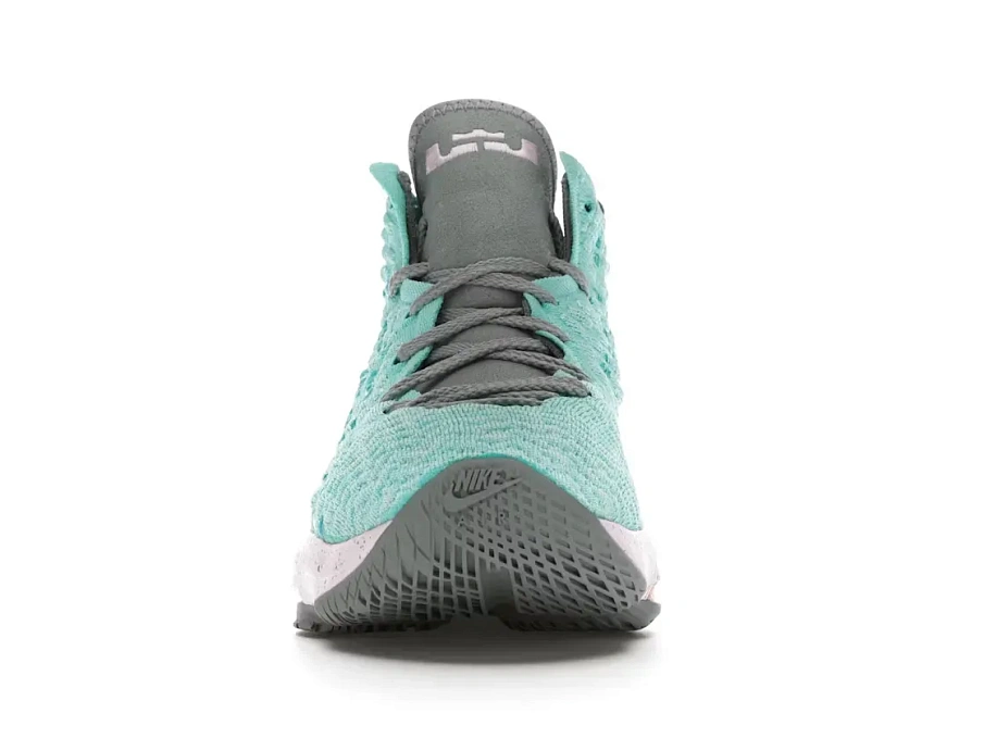 Фото № 2 с приближением к товару «‎Nike LeBron 17»