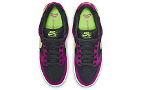 Фото № 4 с приближением к товару «‎Nike Sb Dunk Low Pro Skate Shoes Red Plum»