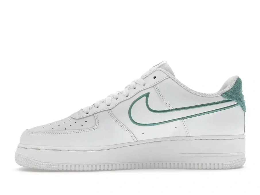 Фото № 3 с приближением к товару «‎Nike Air Force 1 Low»