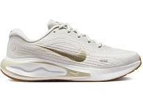 Фото № 1 с приближением к товару «‎Nike Journey Run»