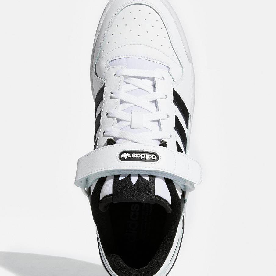Фото № 5 с приближением к товару «‎Adidas Forum »