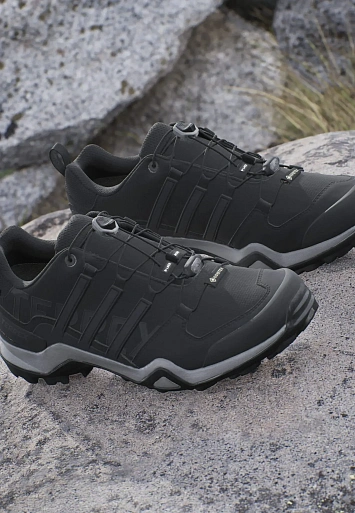 TERREX SWIFT R2 GORE-TEX® HIKING - 2