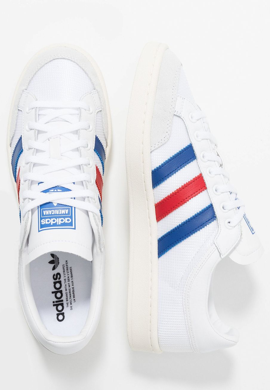 Фото № 2 с приближением к товару «‎Adidas Americana »