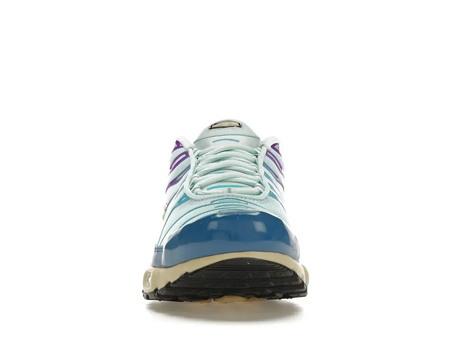 Фото № 2 с приближением к товару «‎Nike Air Max Plus»