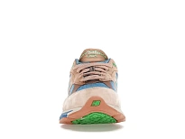 Фото № 2 с приближением к товару «‎New Balance 990v3»