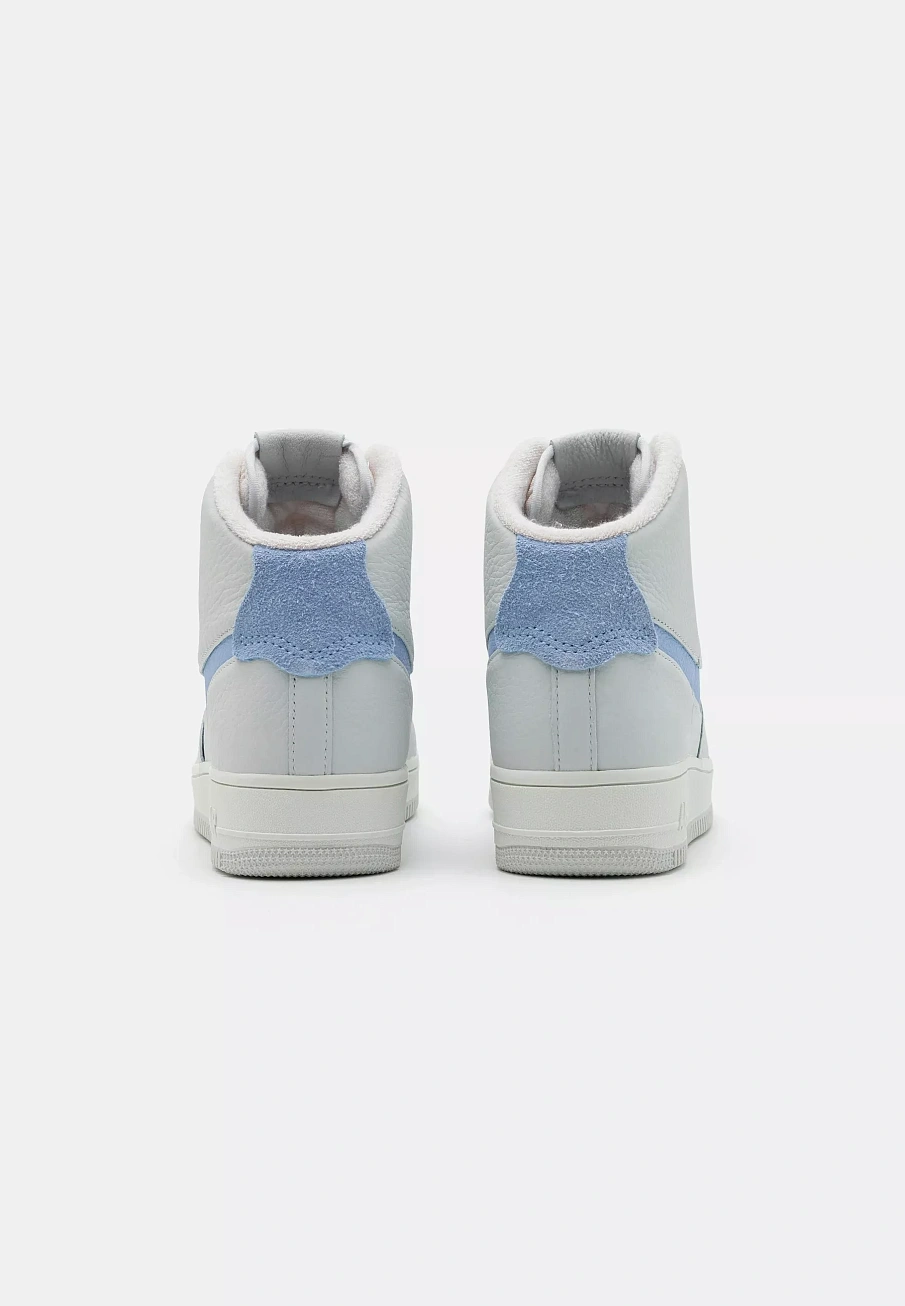 Фото № 3 с приближением к товару «‎AF1 SCULPT»