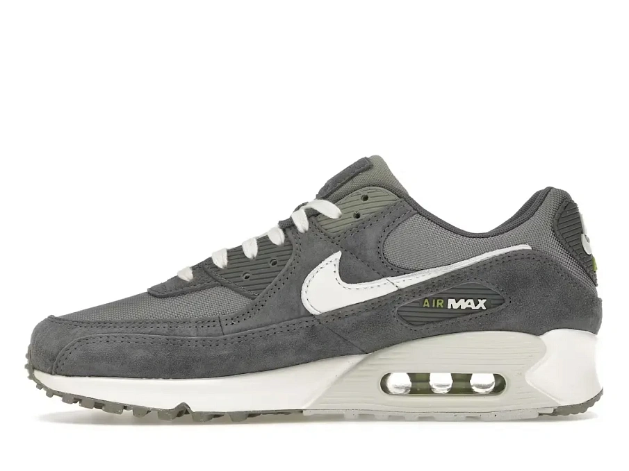 Фото № 3 с приближением к товару «‎Nike Air Max 90 Premium»