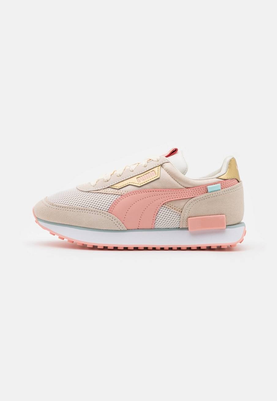 Фото № 1 с приближением к товару «‎Puma Future Rider Chrome »