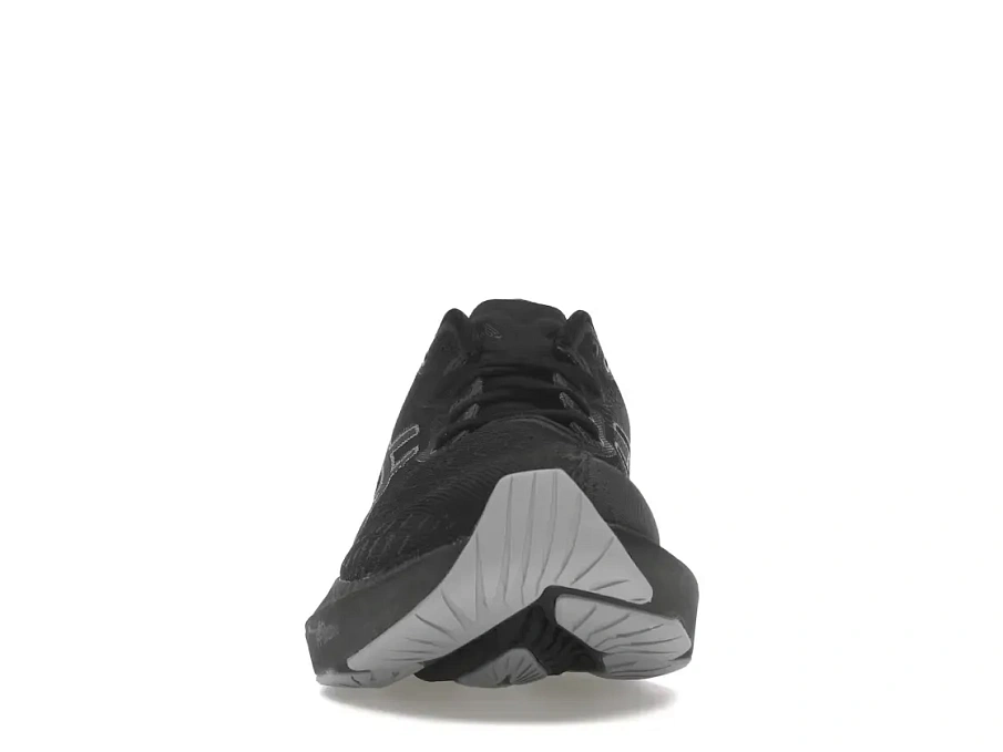 Фото № 2 с приближением к товару «‎ASICS Novablast 4»