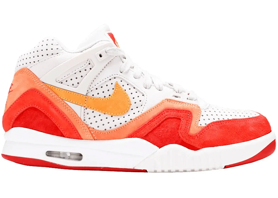 Фото № 1 с приближением к товару «‎Nike Air Tech Challenge II Light Bone Laser Orange»