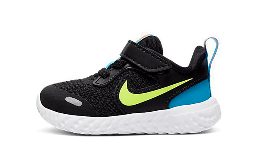 Фото № 1 с приближением к товару «‎Nike Revolution 5 (TD) BlackGreenBlue»