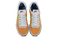 Фото № 3 с приближением к товару «‎Nike Challenger OG GreenOrange»