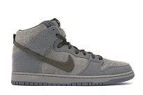 Фото № 1 с приближением к товару «‎Nike SB Dunk High Tauntaun»