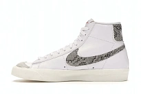 Фото № 3 с приближением к товару «‎Nike Blazer Mid 77 Vintage Snakeskin Swoosh»