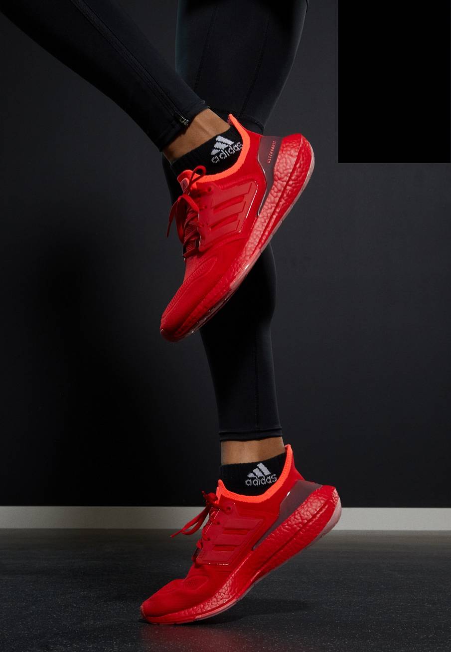 Фото № 5 с приближением к товару «‎Adidas Ultraboost 22»