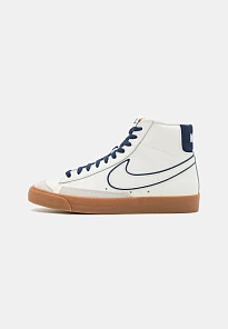 Фото № 1 с приближением к товару «‎BLAZER MID '77 PRM VRSTY»