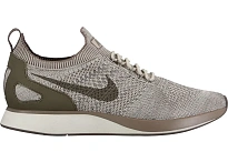 Фото № 1 с приближением к товару «‎Nike Mariah Flyknit Racer String Dark Mushroom»