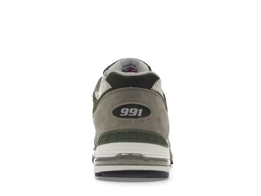 Фото № 4 с приближением к товару «‎New Balance 991»