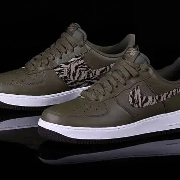 Nike Air Force 1 Aop Prm Medium  - 1