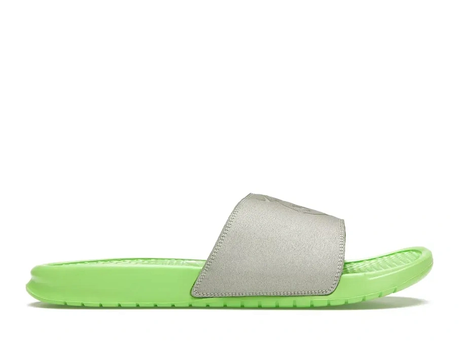 Фото № 1 с приближением к товару «‎Nike Benassi»