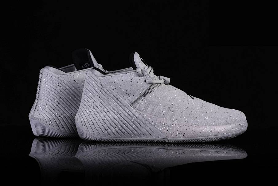 Фото № 3 с приближением к товару «‎Jordan Why Not Zer0.1 Low Light Smoke Grey»