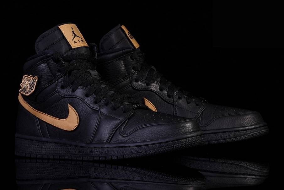 Фото № 2 с приближением к товару «‎Air Jordan 1 Retro Bhm »