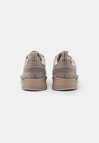 Фото № 4 с приближением к товару «‎NMD V3 UNISEX»