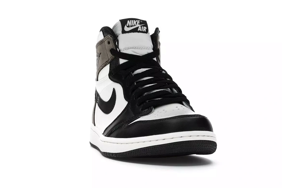 Фото № 3 с приближением к товару «‎Jordan 1 Retro High Dark Mocha»
