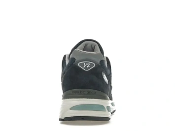 New Balance 991v2 - 4