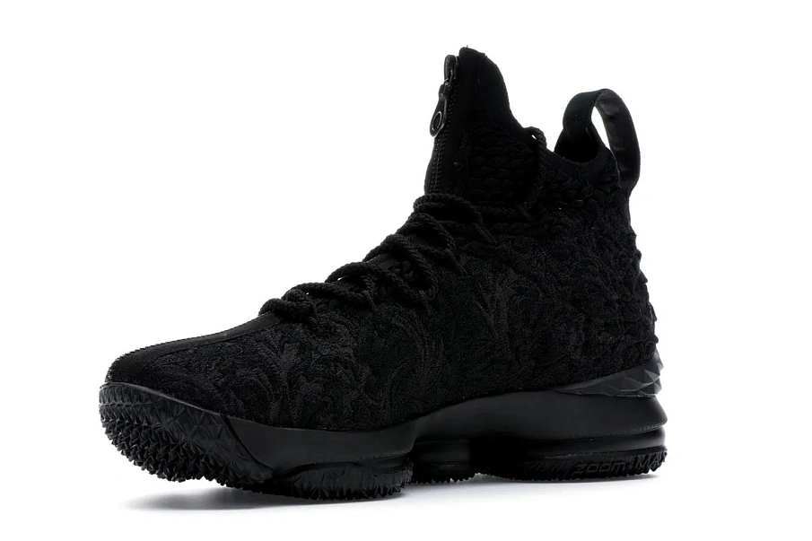 Фото № 2 с приближением к товару «‎Nike LeBron 15 Performance KITH Suit of Armor»