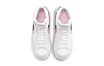Фото № 4 с приближением к товару «‎Nike Blazer Mid '77 SE GS 'White Arctic Punch'»