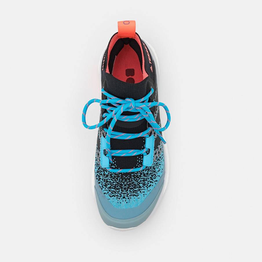 Фото № 4 с приближением к товару «‎Adidas Terrex Free Hiker»